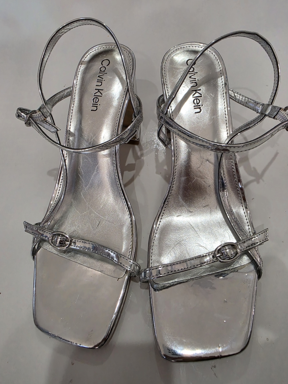 New Calvin Klein Silver Metallic Silver Block Strappy Sandals New Size 8.5